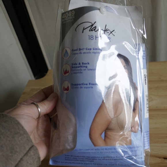 NIP Playtex White Bra Wireless 38B model 4049 - Picture 3 of 7